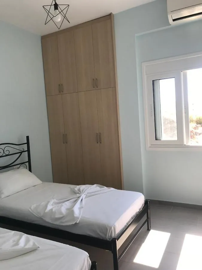 Sunmoon Apartments Sarandë